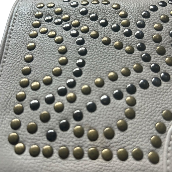 Cleobella beige leather Mexicana studded clutch zip close wallet wristlet pocket - Picture 3 of 9